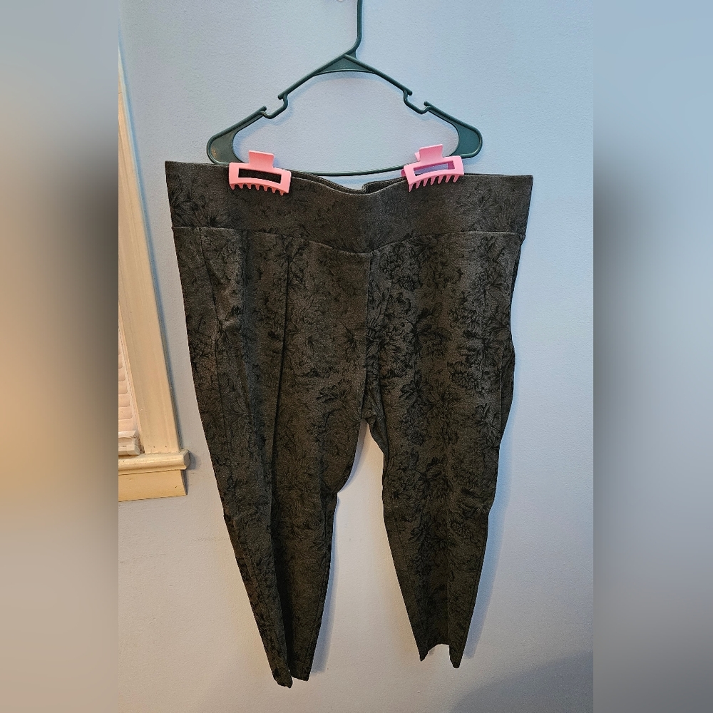 Torrid Pixie Ponte Pants - image 3